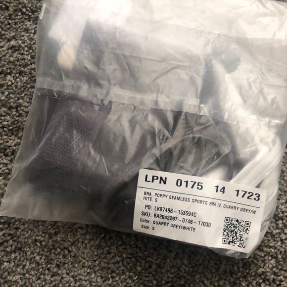 ❌SOLD❌ 🆕 Fabletics Poppy Seamless Bra - Picture 6 of 6